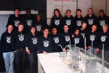 Le sweat des rhétos présenté par les 6TS